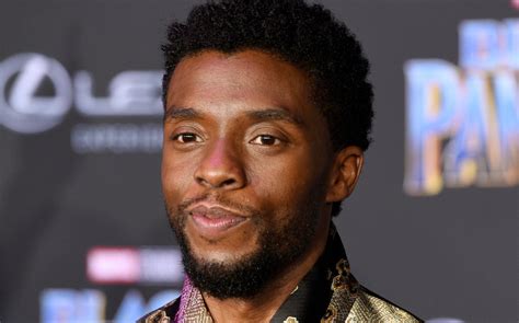 muere actor black panther